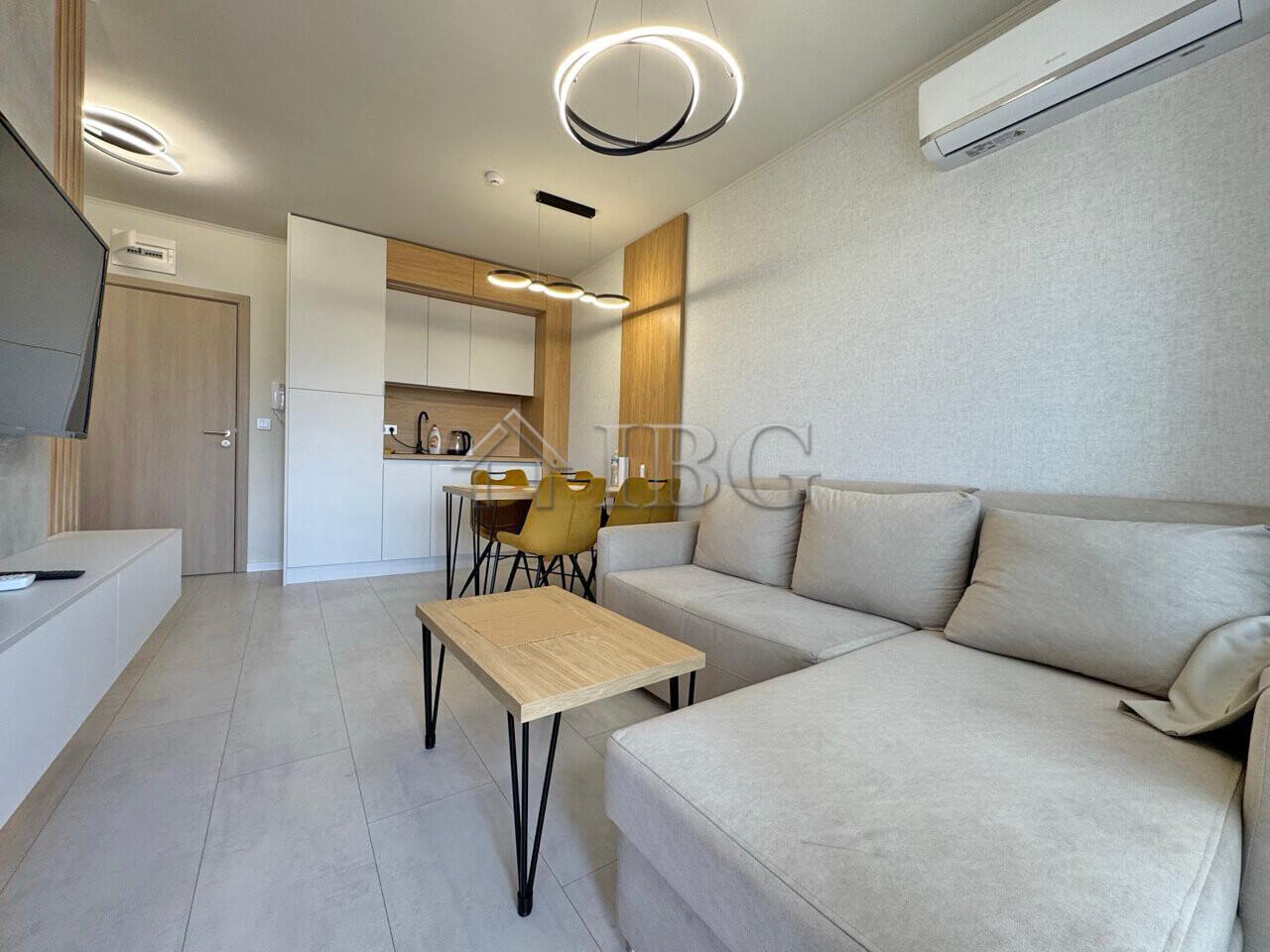 Furnished 1-Bedroom Apartment in Domenico, Sunny Beach - 500 m from the Beach — photo 4 of 14