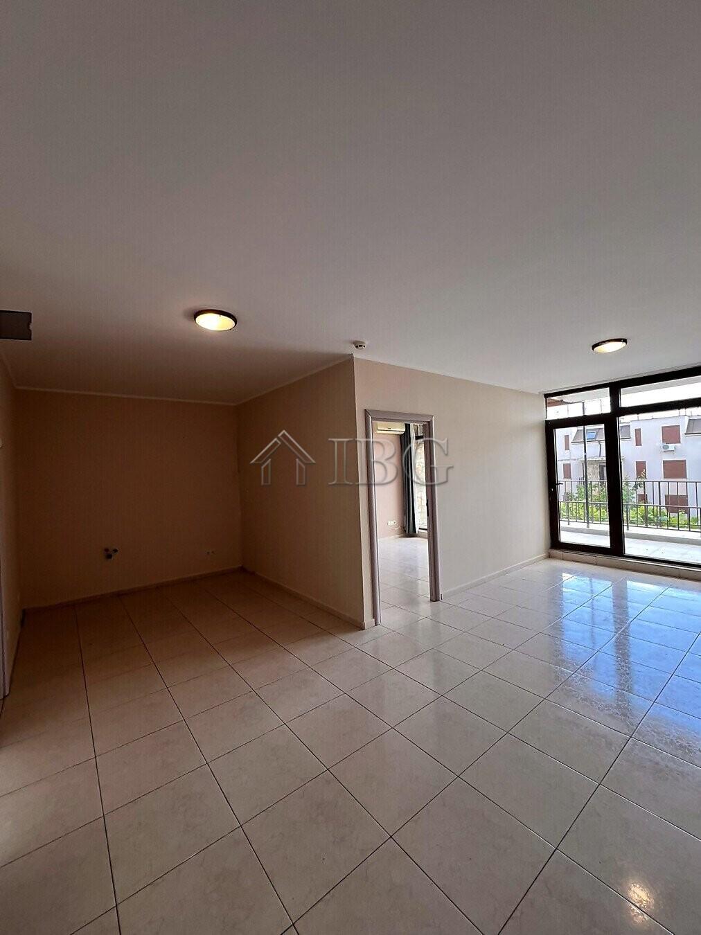 2-Bedroom Apartment with Sea View, Front Line Dolce Vita 1, Sveti Vlas — photo 7 of 20
