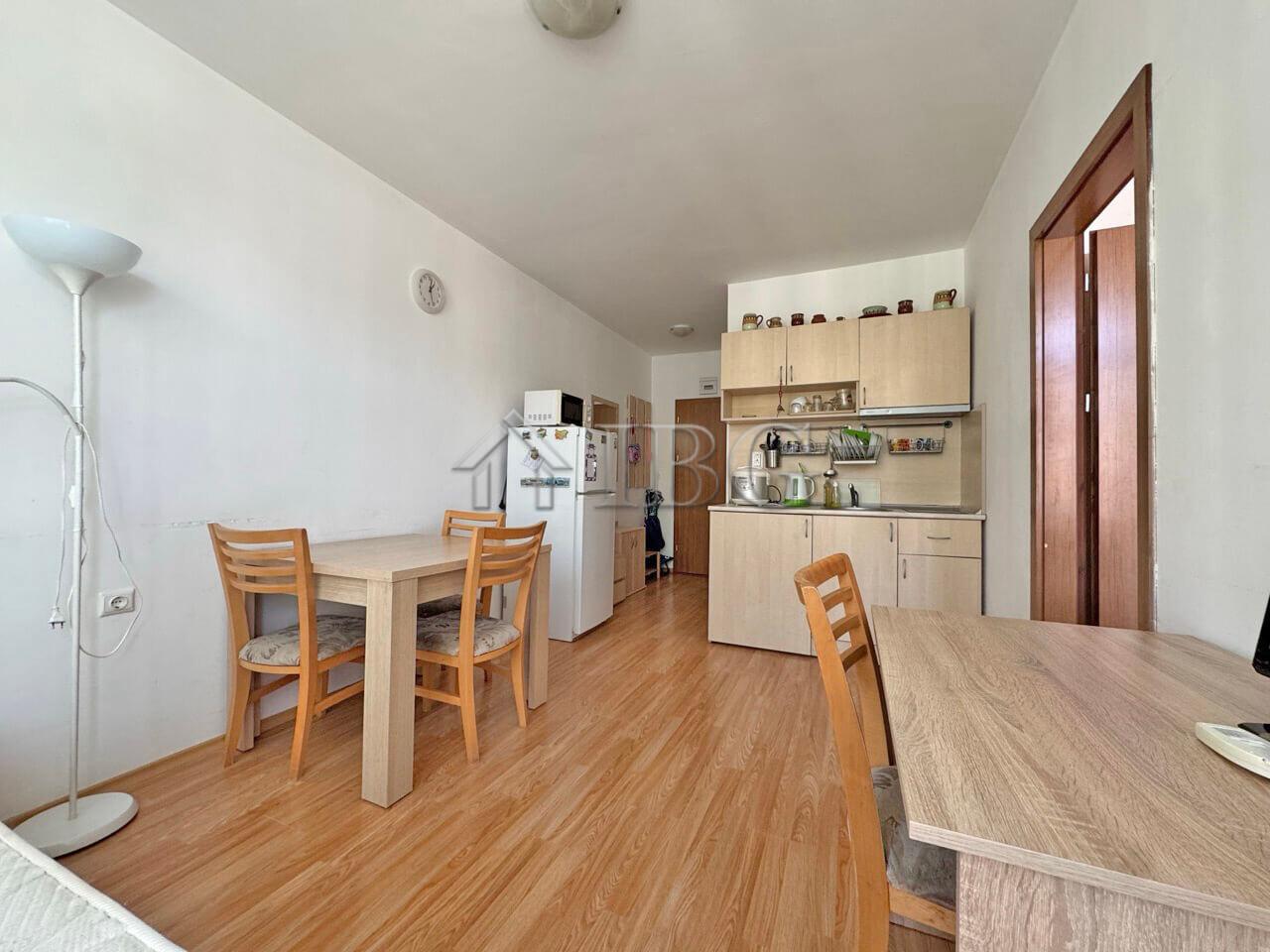 1-Bedroom Apartment with Pool View Gerber 2, Sunny Beach — photo 9 of 10