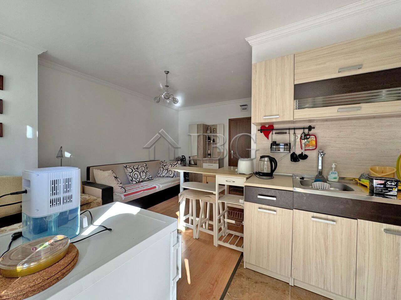 Studio Apartment in Magnolia Residence 2, Sunny Beach - Price Reduced — photo 6 of 14