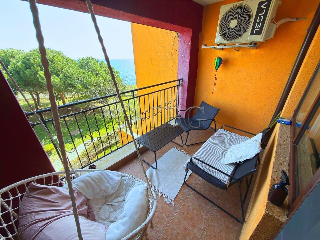 Spacious 2-Bedroom Apartment with Sea View in Marina Cape, Aheloy — photo 6 of 25