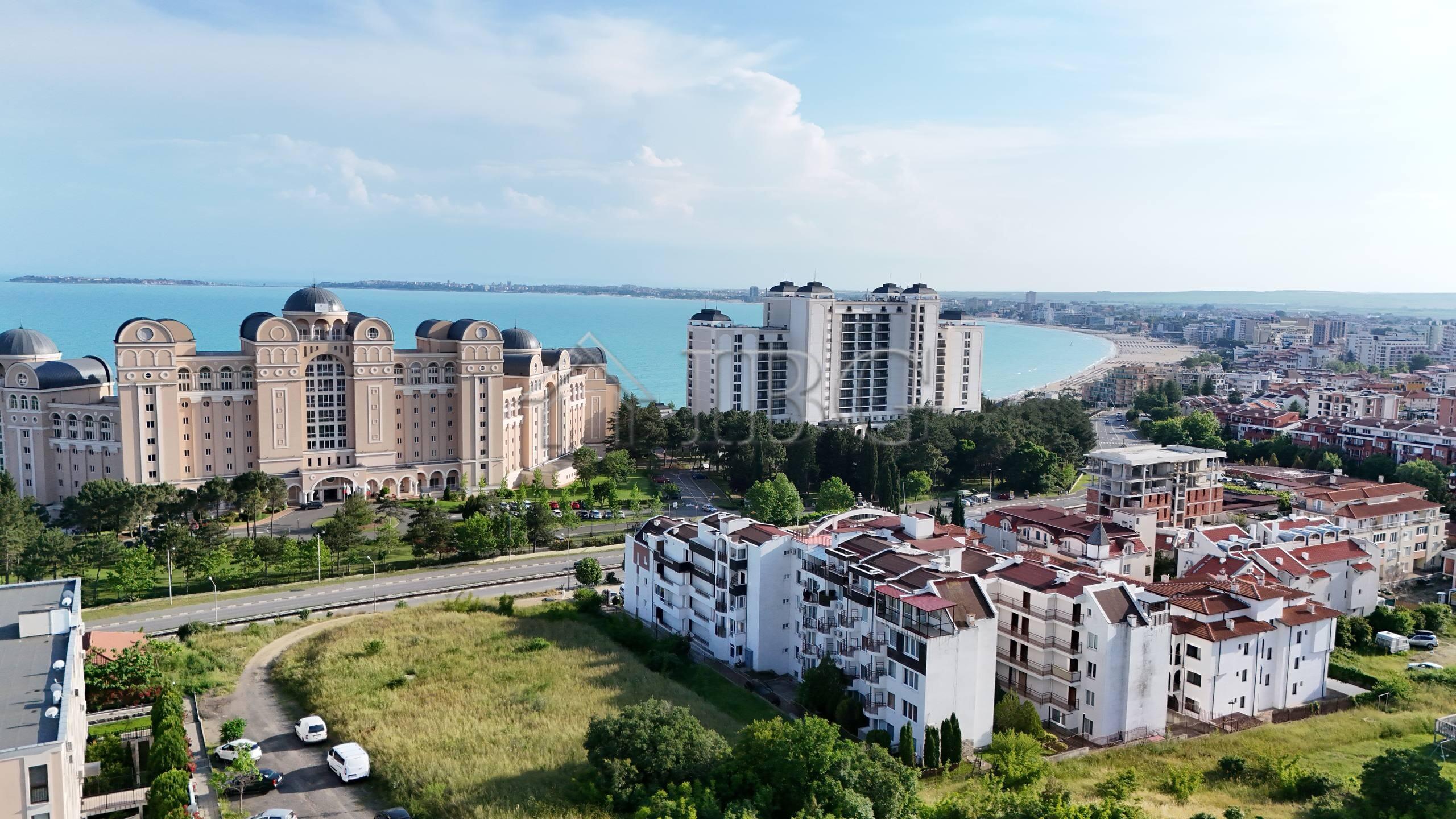 One-bedroom Apartment with Partial Sea View in Vista Del Mar 2, Saint Vlas — Sveti Vlas