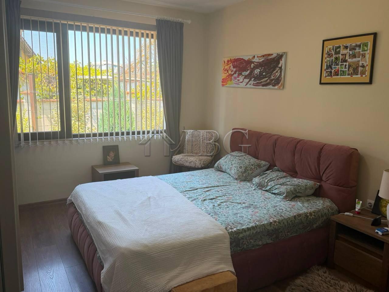 Spacious 3-Bedroom House with Large Garden Sokolovo, near Balchik — photo 7 of 9