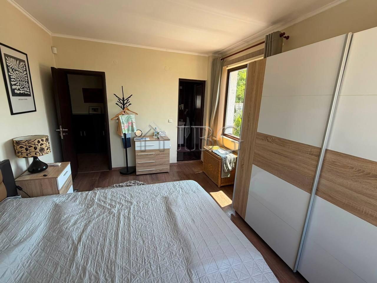 Spacious 3-Bedroom House with Large Garden Sokolovo, near Balchik — photo 8 of 9