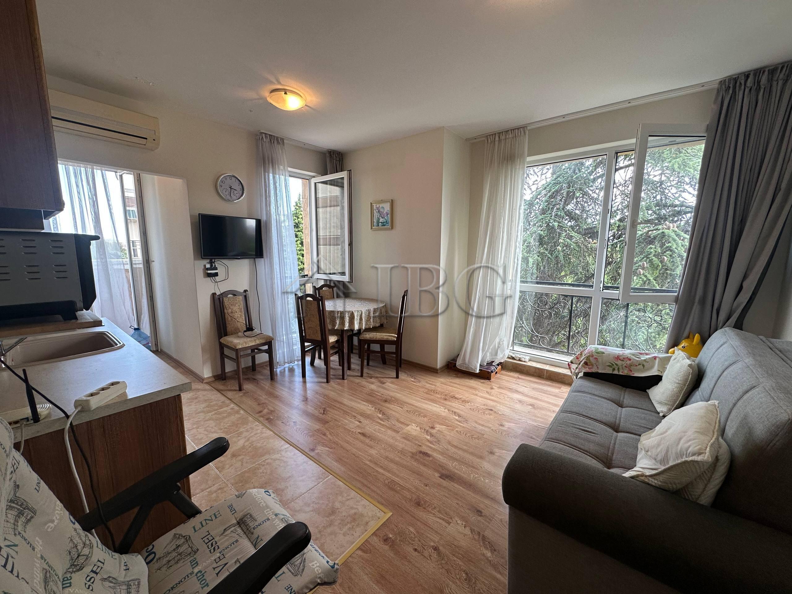 South-Facing Apartment in Melia 10, Ravda — main photo