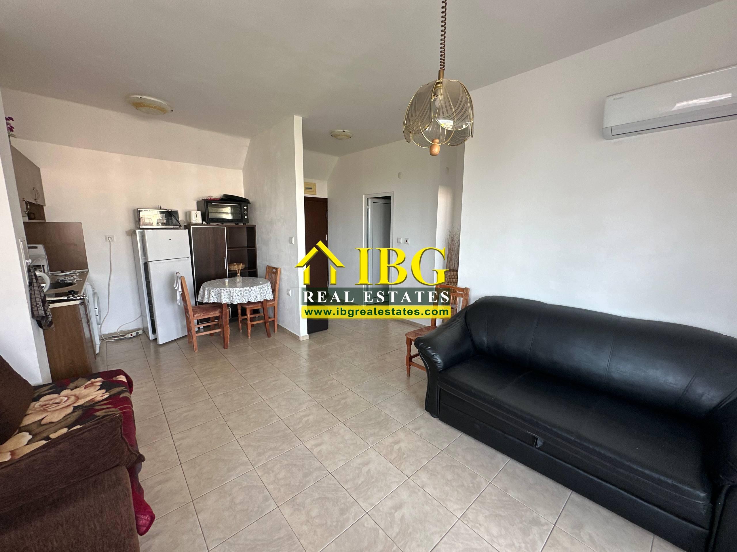 One-bedroom Apartment with Partial Sea View in Vista Del Mar 2, Saint Vlas — photo 6 of 15