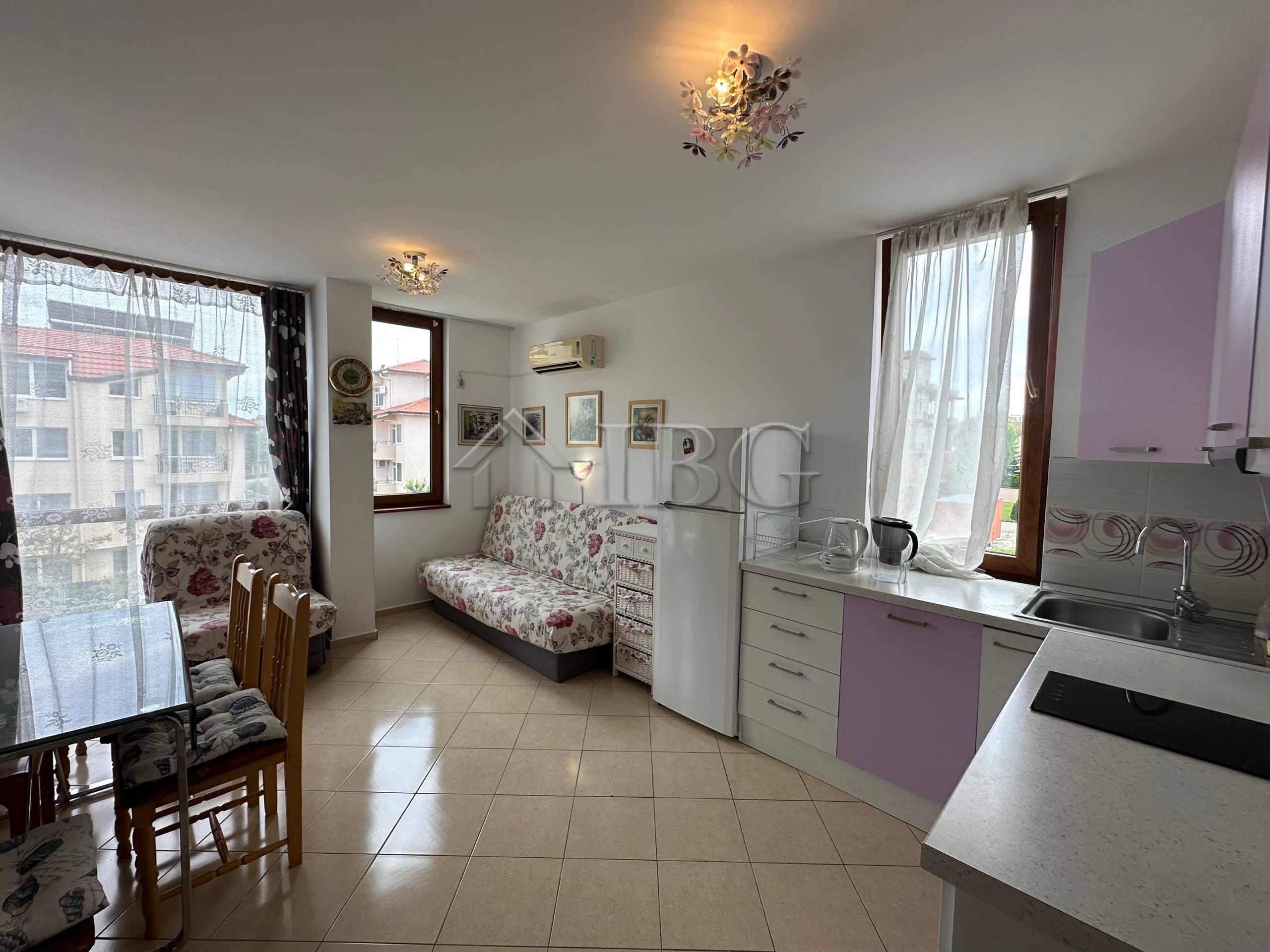 Furnished 1-Bedroom Apartment in Rif 2, Only 330 m from the Sea in Ravda — photo 3