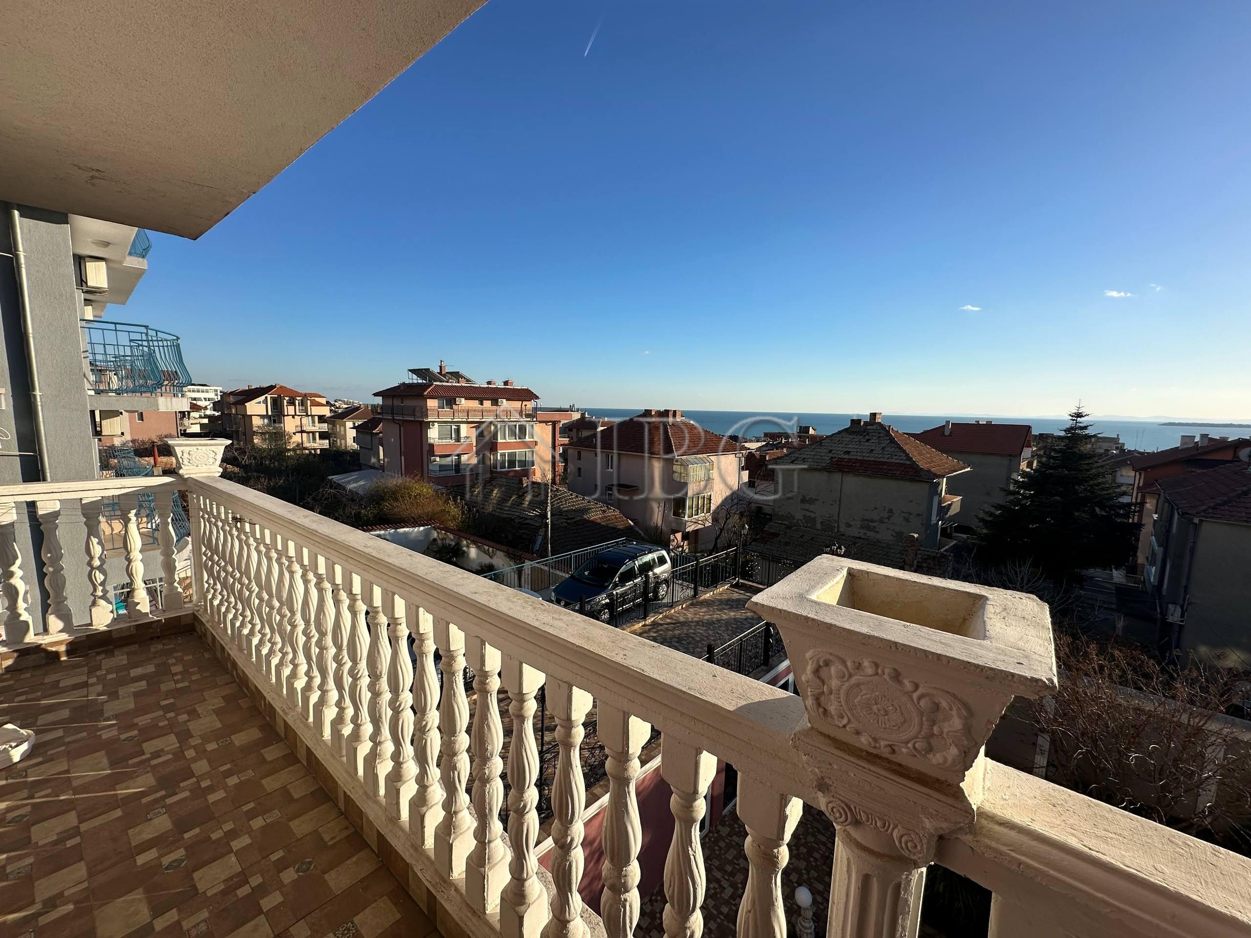 Studio with Panoramic Sea View in Roel Residence, Central Sveti Vlas — photo 4 of 9
