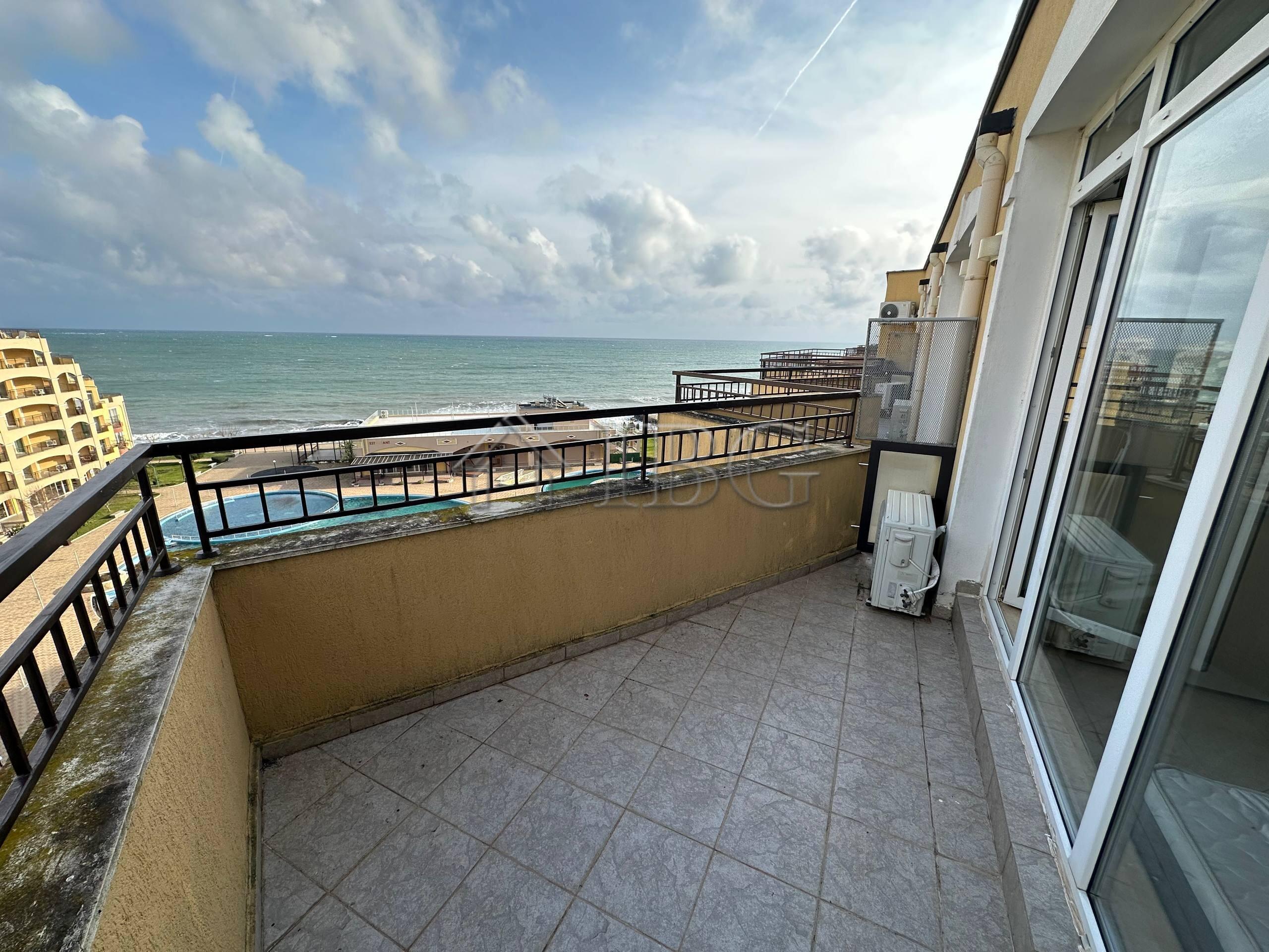 Panoramic Sea View Studio in Midia Family Resort, Aheloy — photo 5 of 11