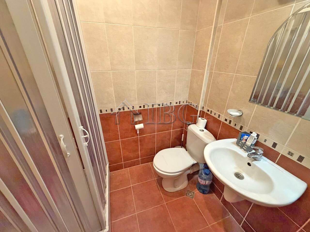 Apartment with Pool View in Solmarine, Sunny Beach — photo 10 of 11
