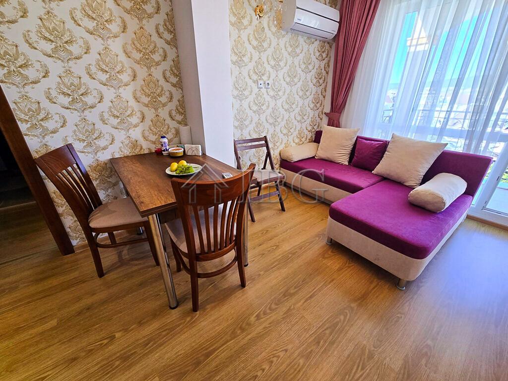 1-Bedroom Apartment with Pool View Sweet Homes 7, Sunny Beach — photo 8 of 25