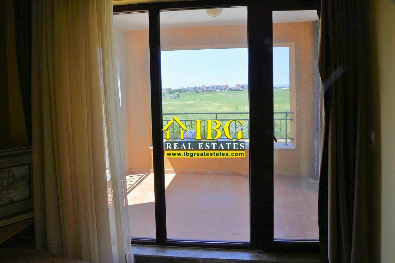 Big 53 sq. m. Studio with Balcony Marina Cape, Aheloy - First Line to the Beach — photo 4 of 14