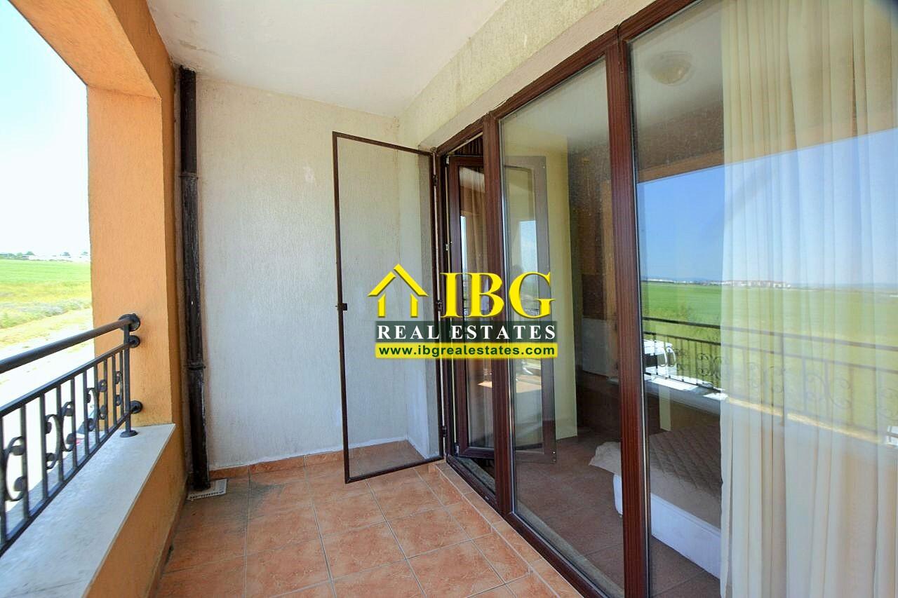 Big 53 sq. m. Studio with Balcony Marina Cape, Aheloy - First Line to the Beach — photo 5 of 14