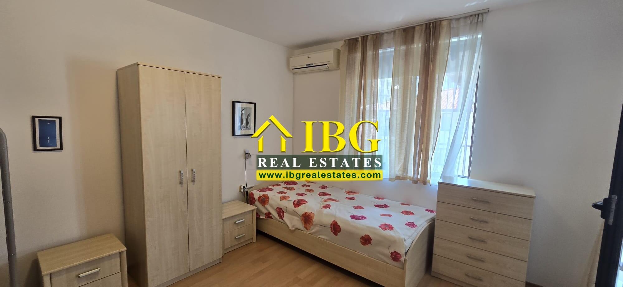 For Sale: Spacious Apartment with 2 Bedrooms and 2 Bathrooms in Etara 2, Sveti Vlas — photo 12 of 24