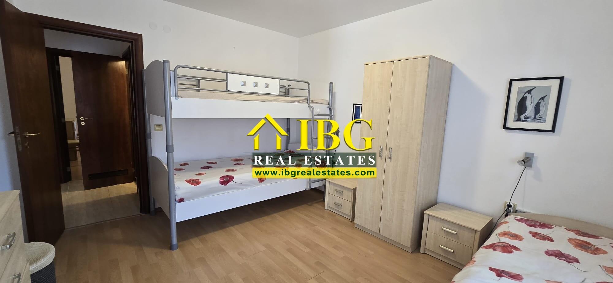 For Sale: Spacious Apartment with 2 Bedrooms and 2 Bathrooms in Etara 2, Sveti Vlas — photo 13 of 24