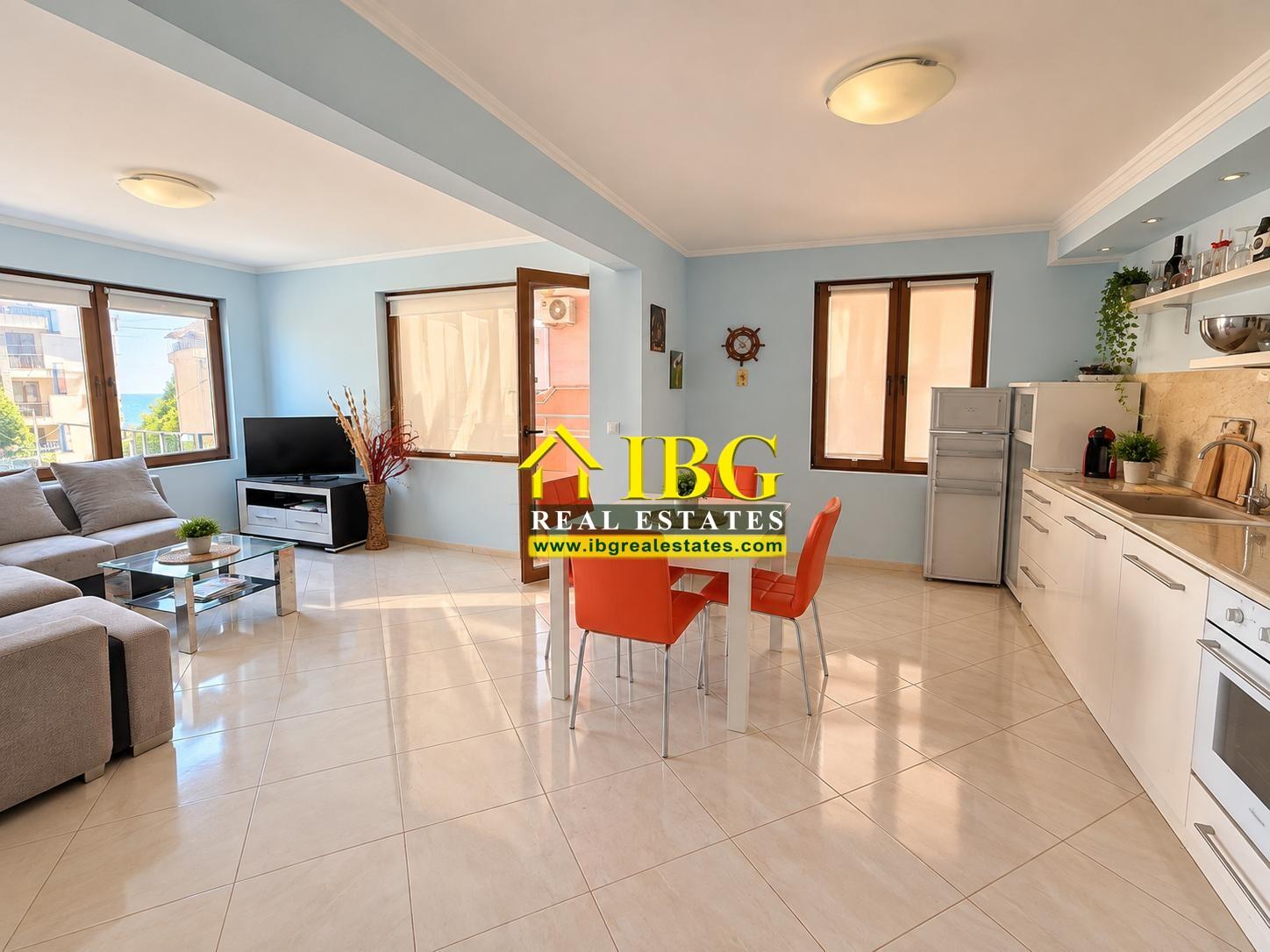Spacious 3-Bedroom Apartment with Sea View - No Maintenance Fee Only 100 m from the Beach, Ravda — main photo