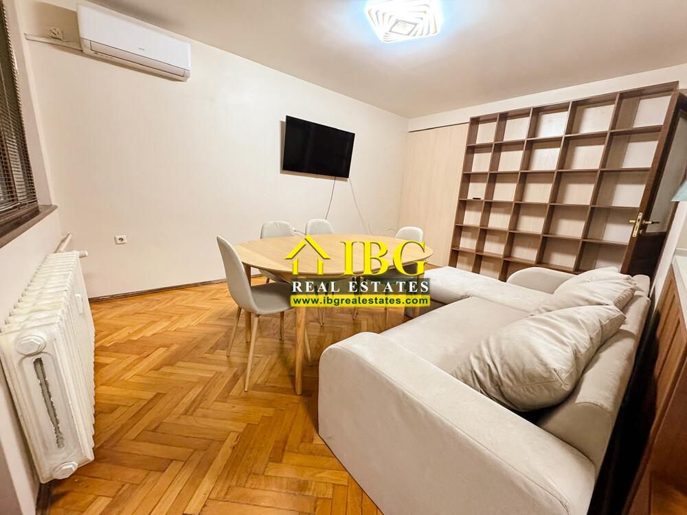 Spacious 2-Bedroom Apartment for Rent only a minute from Svoboda square, Ruse city — photo 5 of 15