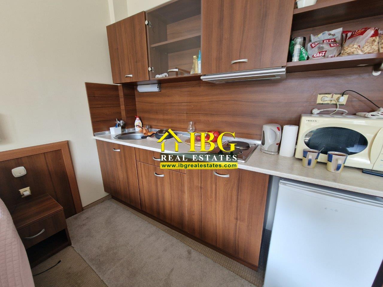 Spacious Furnished Studio Grenada, Sunny Beach — photo 15 of 25