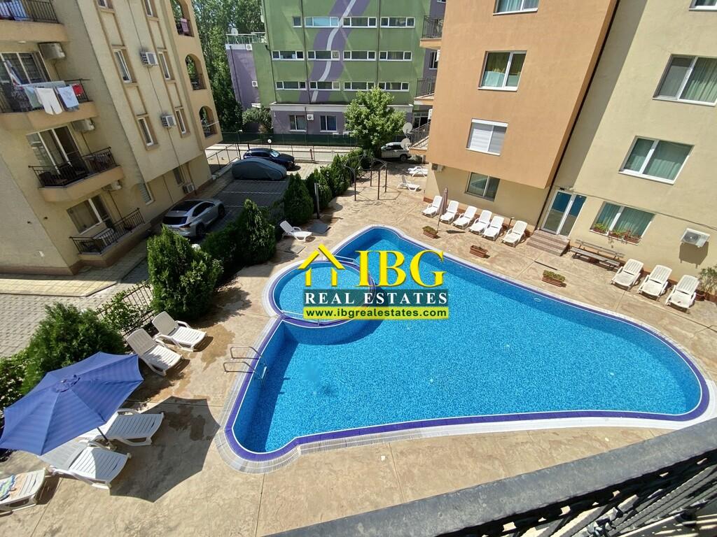 Bargain! Studio with balcony and Pool view in Amadeus 19, Sunny Beach — photo 9 of 13