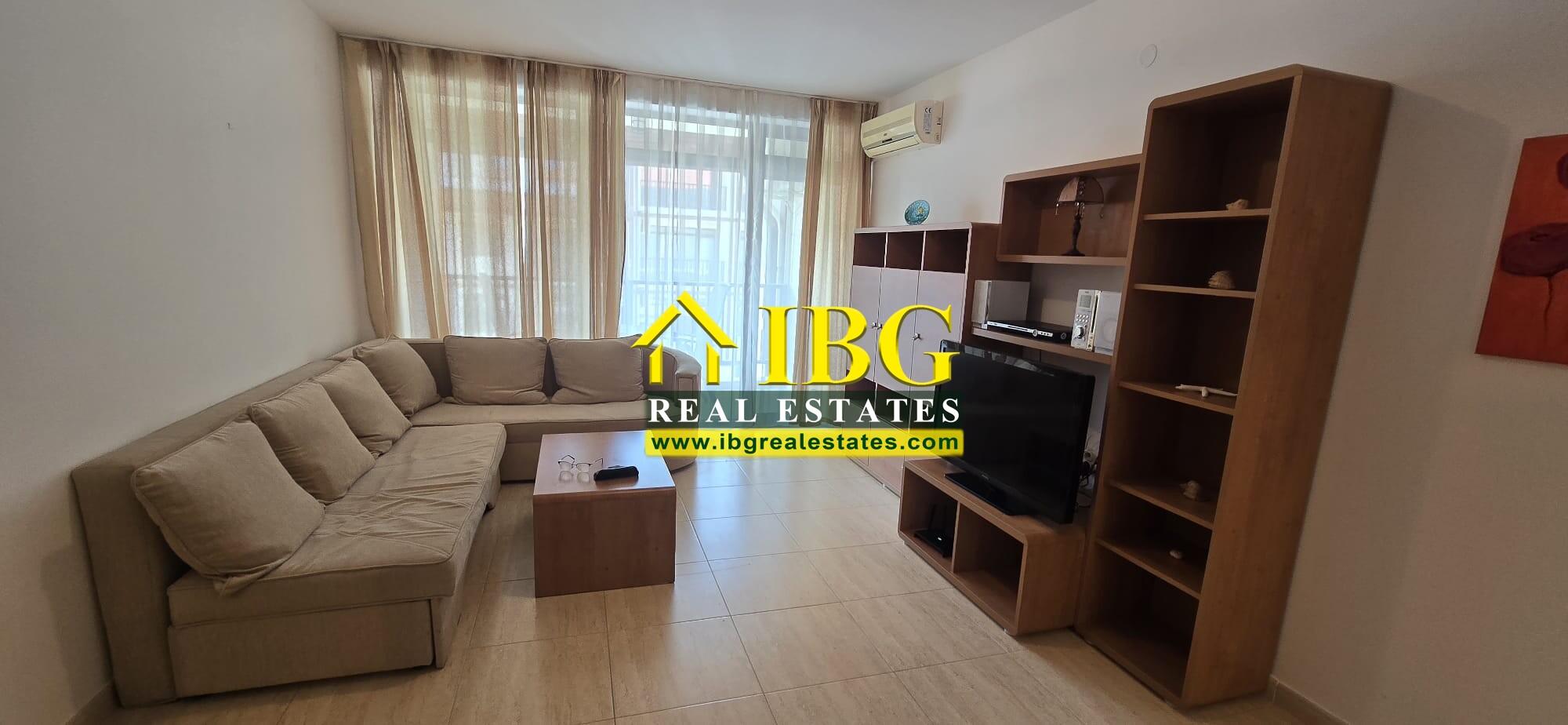 For Sale: Spacious Apartment with 2 Bedrooms and 2 Bathrooms in Etara 2, Sveti Vlas — photo 3
