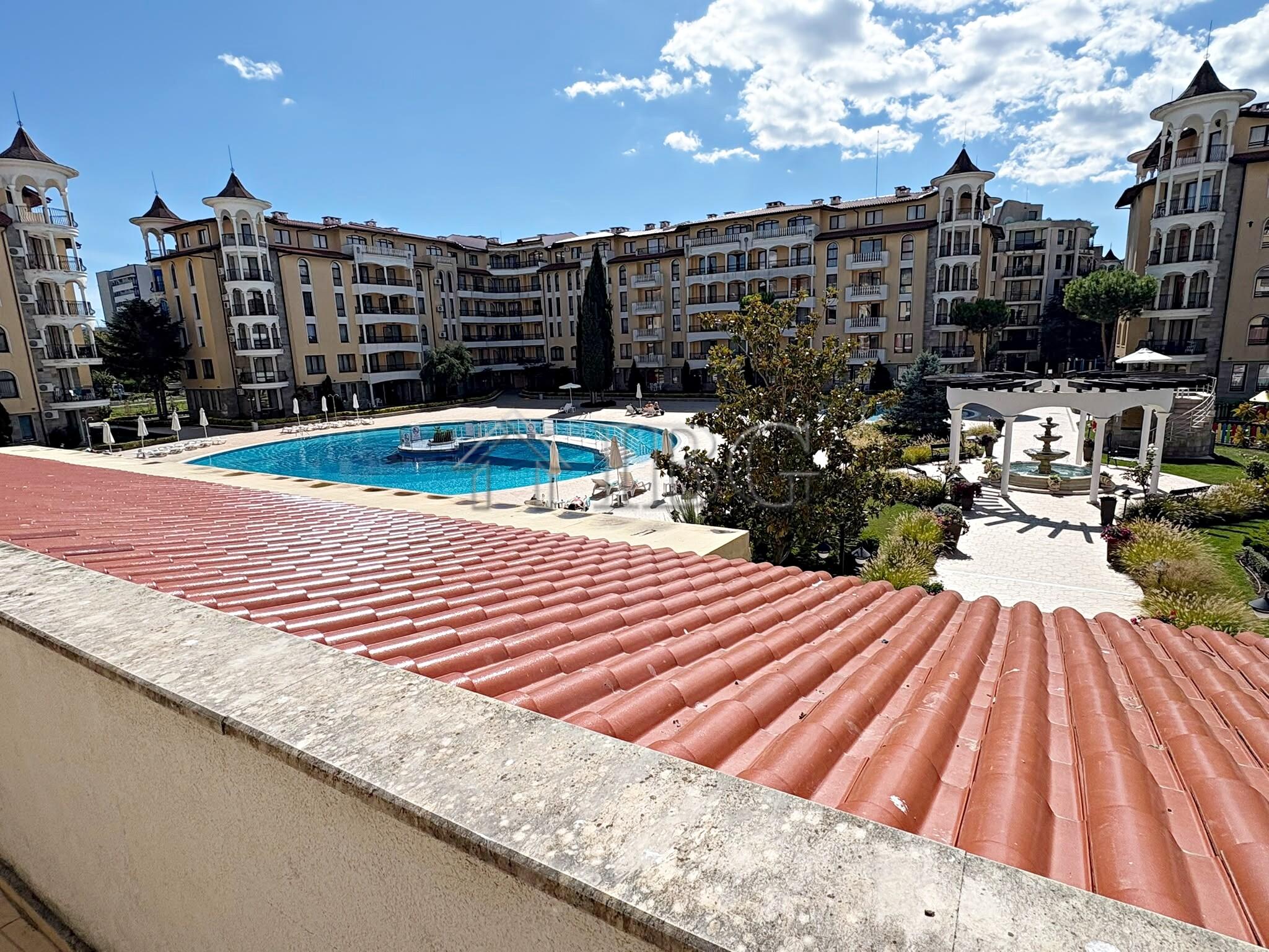 Spacious Studio with Pool View Royal Sun, Sunny Beach — photo 2