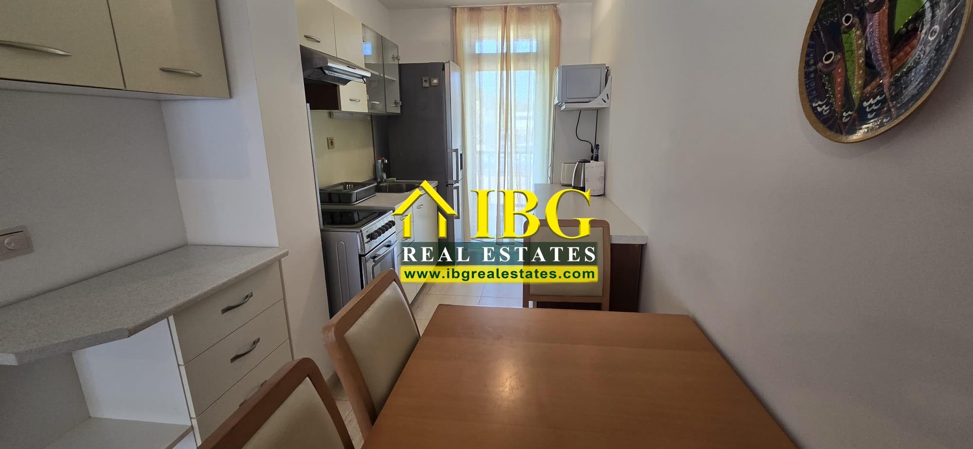 For Sale: Spacious Apartment with 2 Bedrooms and 2 Bathrooms in Etara 2, Sveti Vlas — photo 6 of 24