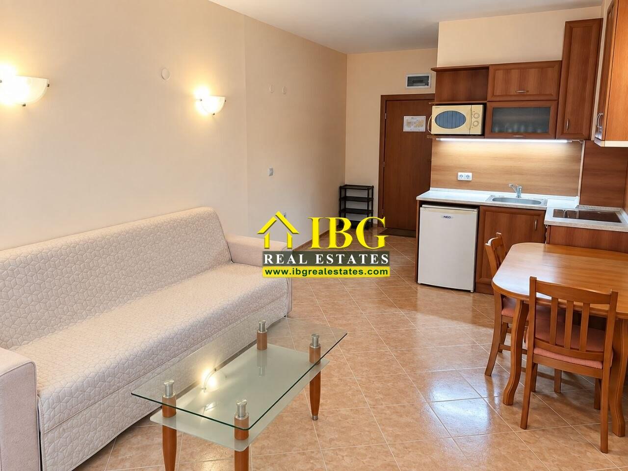 Spacious 1-Bedroom Apartment with Large Terrace Sunset Beach 1, Sunny Beach — photo 15 of 19