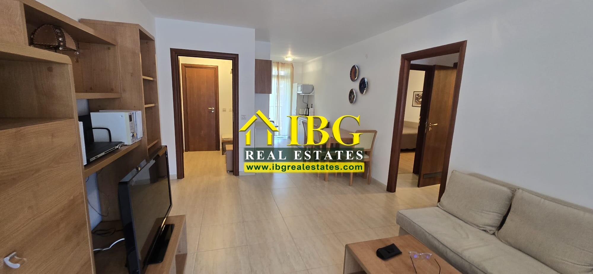 For Sale: Spacious Apartment with 2 Bedrooms and 2 Bathrooms in Etara 2, Sveti Vlas — photo 9 of 24