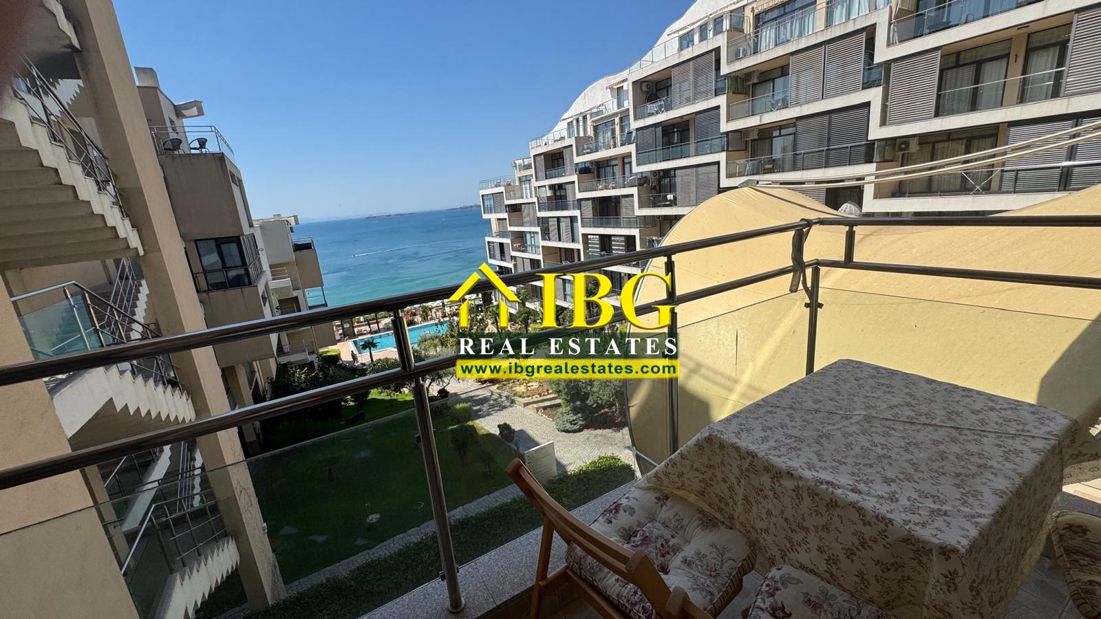 Apartment with 2 Bedrooms and Frontal Sea View in Dolce Vita 2, Sveti Vlas — photo 21 of 25