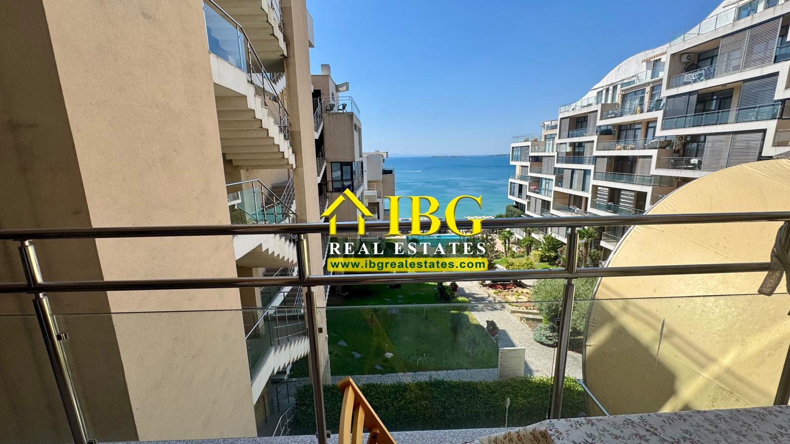 Apartment with 2 Bedrooms and Frontal Sea View in Dolce Vita 2, Sveti Vlas — photo 14 of 25