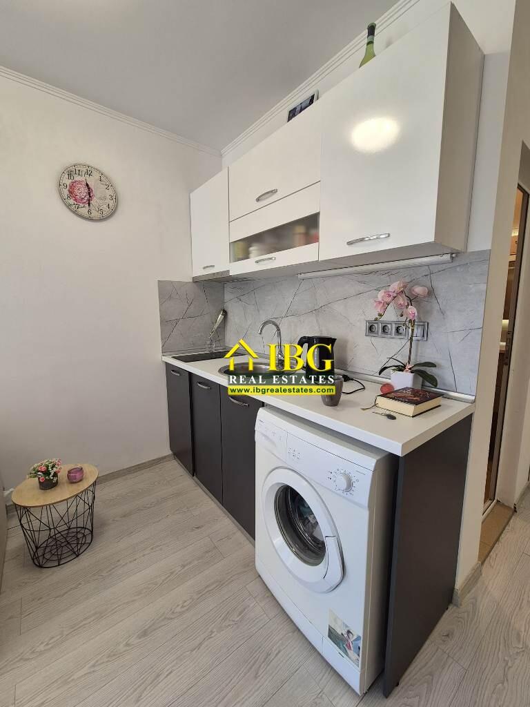 1-Bedroom Apartment with Huge 30 sq.m. Terrace & Park View Grand Kamelia, Sunny Beach — photo 21 of 22