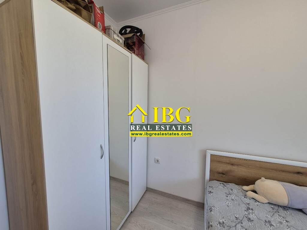 1-Bedroom Apartment with Huge 30 sq.m. Terrace & Park View Grand Kamelia, Sunny Beach — photo 14 of 22