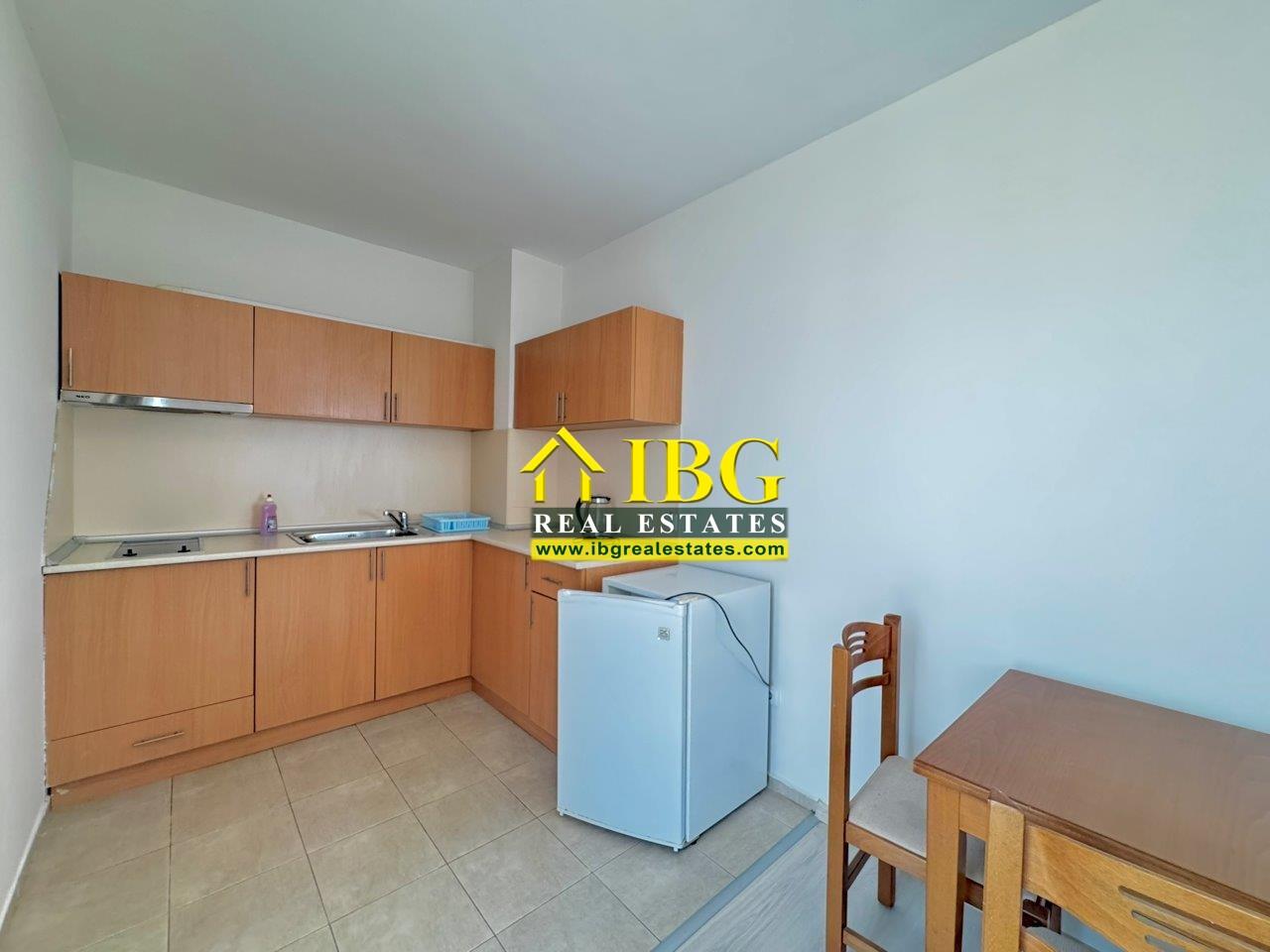 Large Studio with 44.86 sq.m. Terrace Darius, Sunny Beach — photo 10 of 18