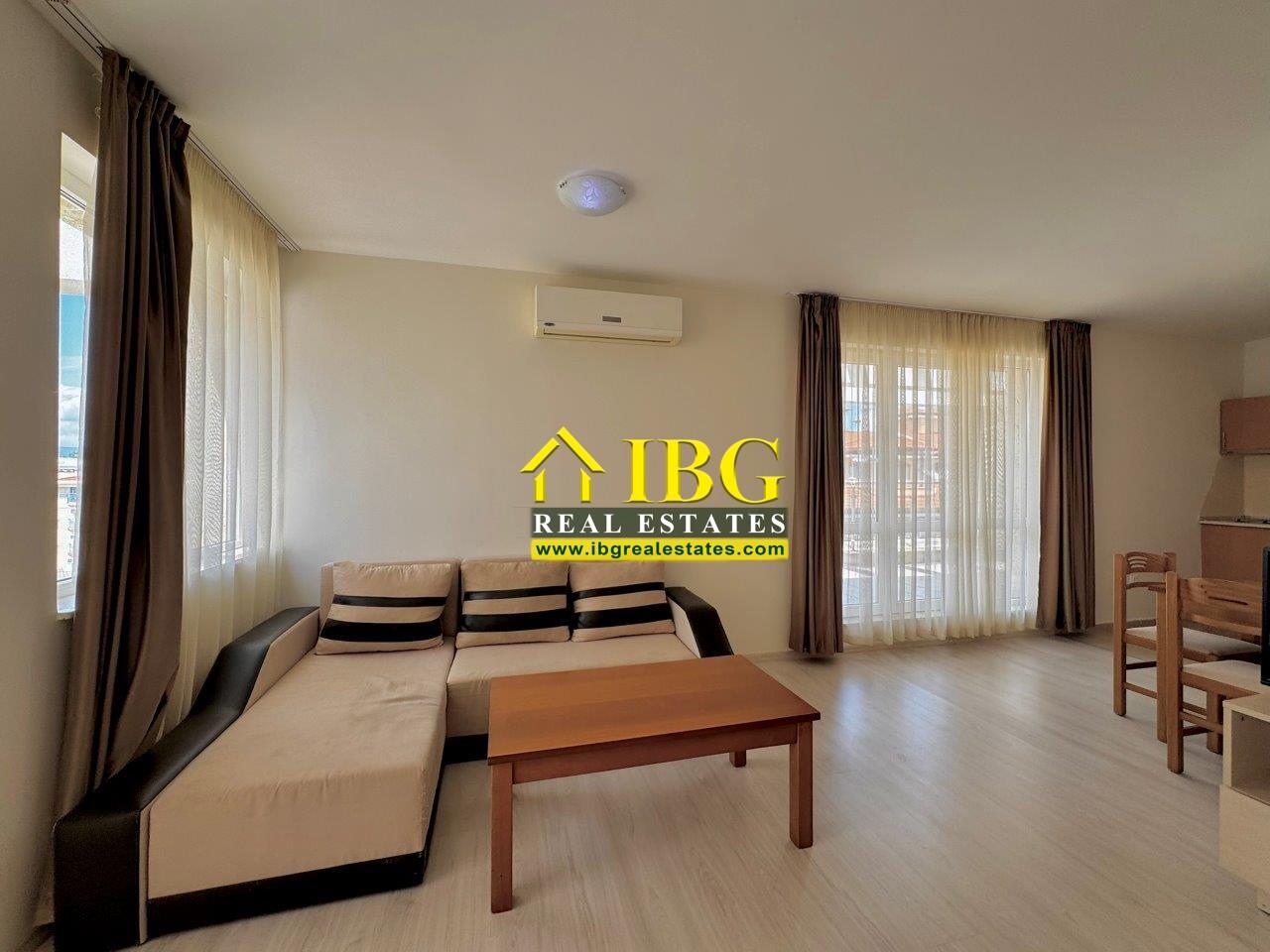 Large Studio with 44.86 sq.m. Terrace Darius, Sunny Beach — photo 13 of 18