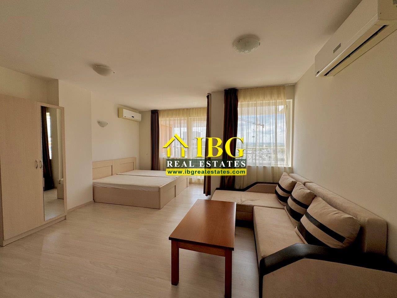 Large Studio with 44.86 sq.m. Terrace Darius, Sunny Beach — photo 16 of 18