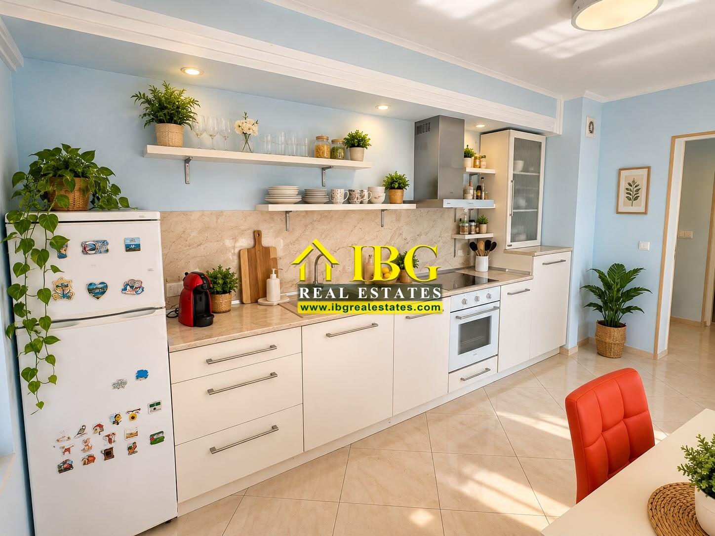Spacious 3-Bedroom Apartment with Sea View - No Maintenance Fee Only 100 m from the Beach, Ravda — photo 5 of 16