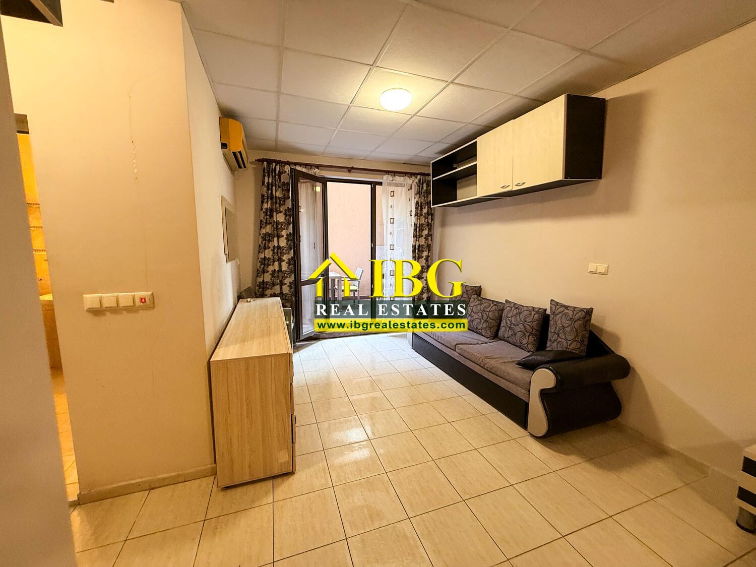 Exclusive! Spacious Studio with Large English Courtyard Tarsis 3, Sunny Beach — photo 19 of 25