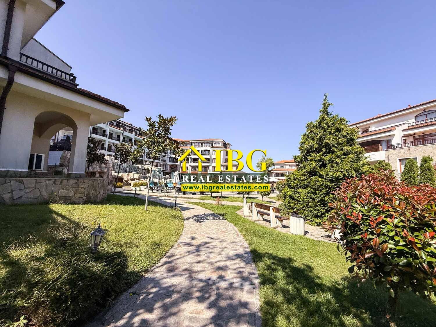 Spacious 3-Bedroom Villa with Private Pool & Sea View The Vineyards Resort, Aheloy — photo 5 of 25