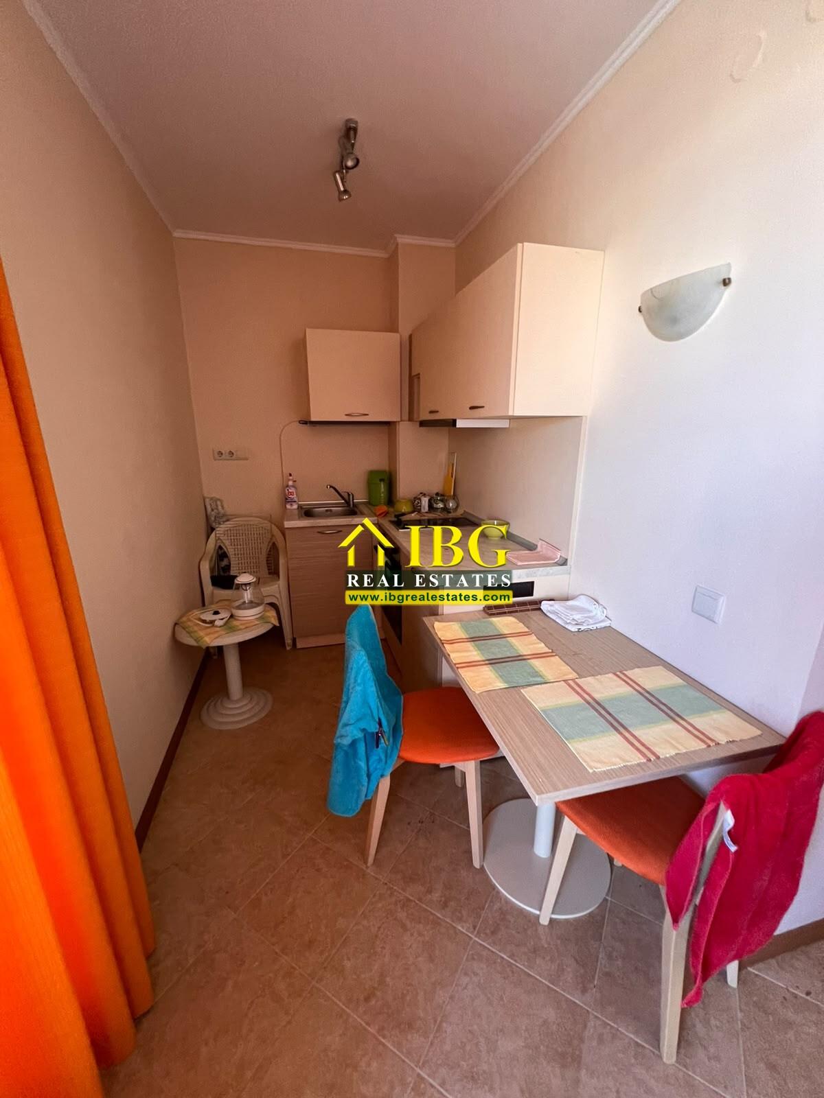 Spacious Furnished Studio with Terrace Royal Sun, Sunny Beach — photo 4 of 13