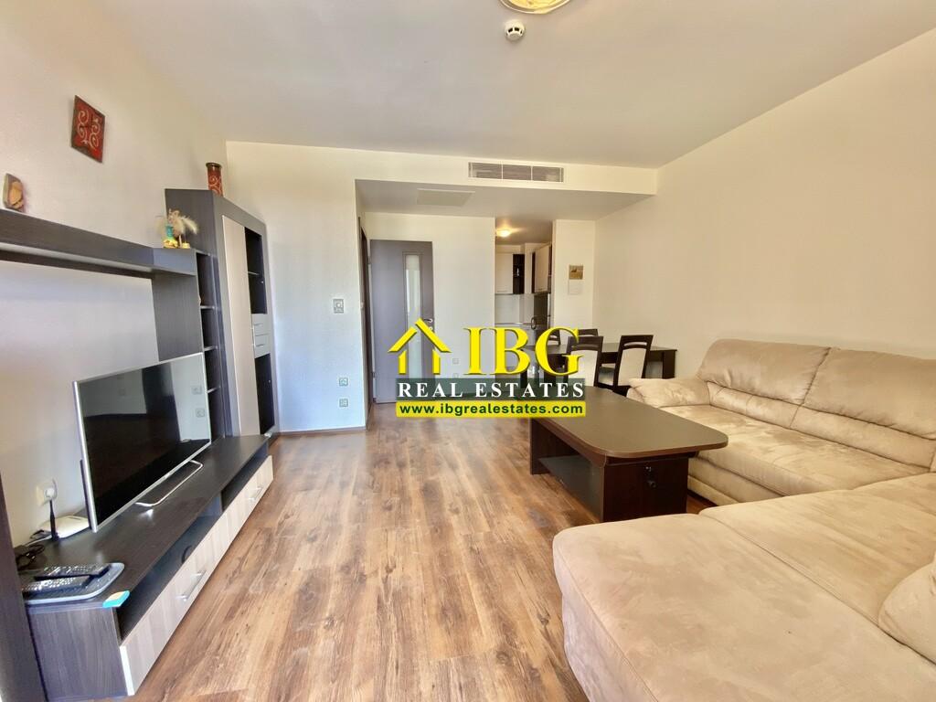 2-Bedroom Apartment with Sea and Pool views in Peter House Complex, Sunny Beach — photo 8 of 25