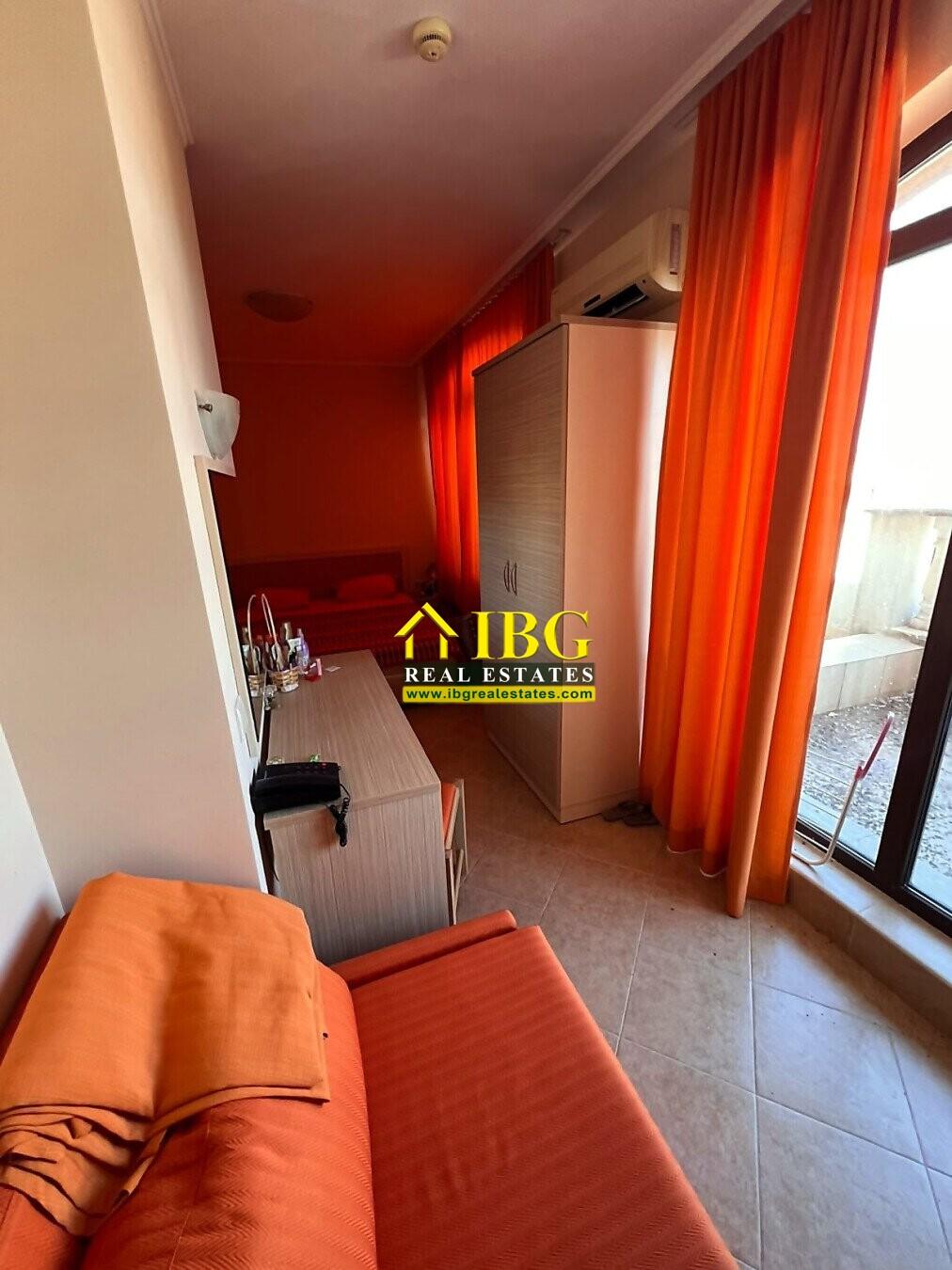 Spacious Furnished Studio with Terrace Royal Sun, Sunny Beach — photo 9 of 13