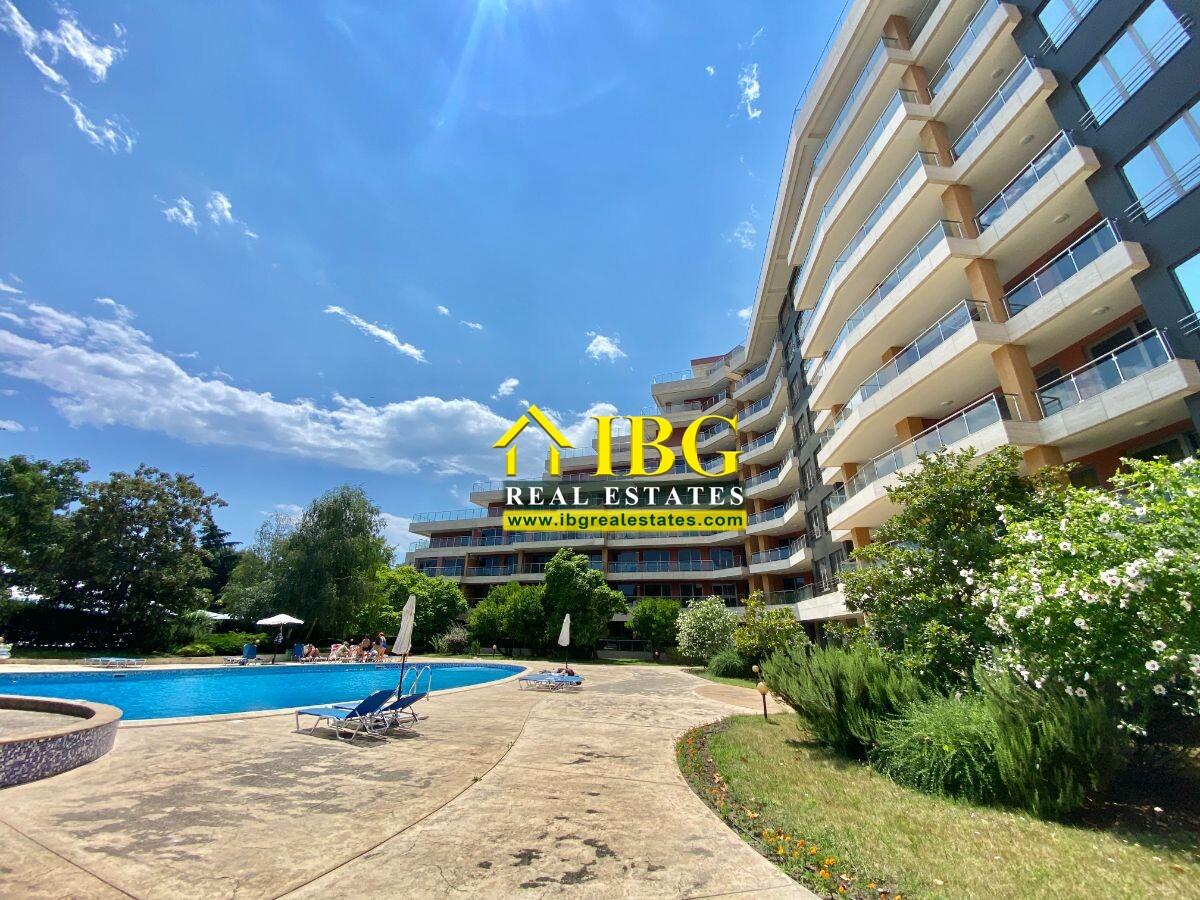2-Bedroom Apartment with Sea and Pool views in Peter House Complex, Sunny Beach — photo 20 of 25