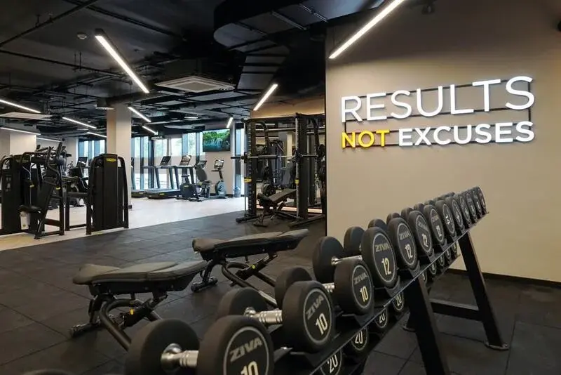 2 Bedroom Apartment for Sale in Heron Wharf Poplar London — photo 6