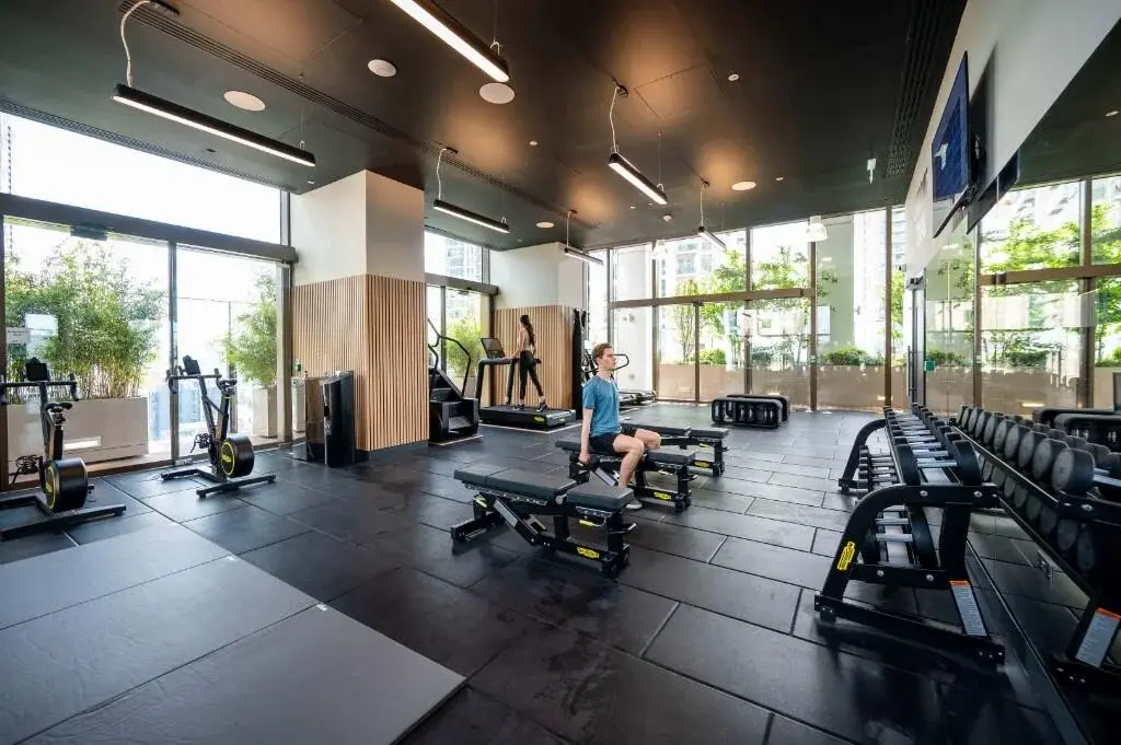 2 Bedroom Apartment For Sale Canary Wharf London South Quay Plaza — photo 6