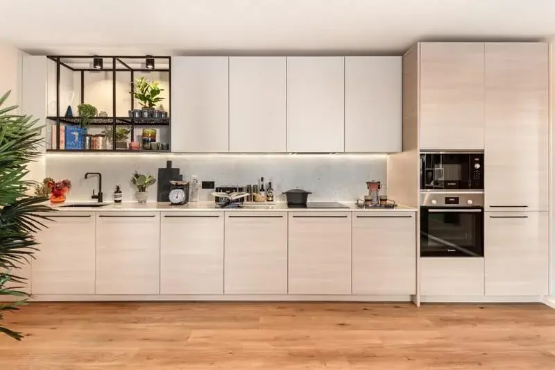 3 Bedroom Apartment for Sale Poplar London Heron Wharf — photo 5