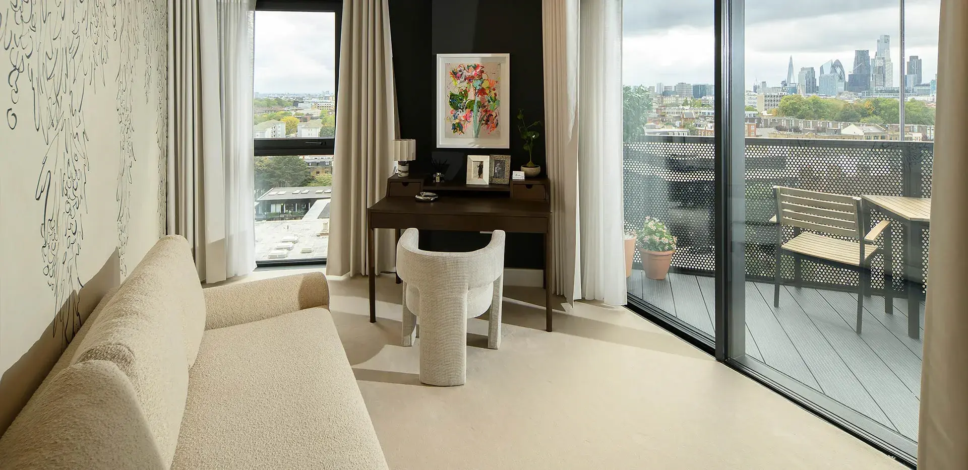 3 Bedroom Apartment for Sale Bethnal Green London Regent's View — photo 6
