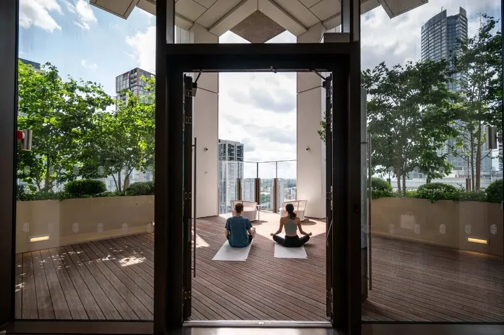 2 Bedroom Apartment For Sale Canary Wharf London South Quay Plaza — photo 20 of 24