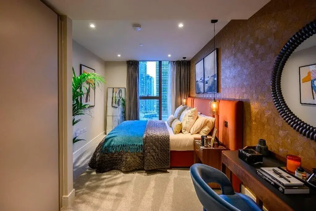 2 Bedroom Apartment For Sale Canary Wharf London South Quay Plaza — photo 21 of 24