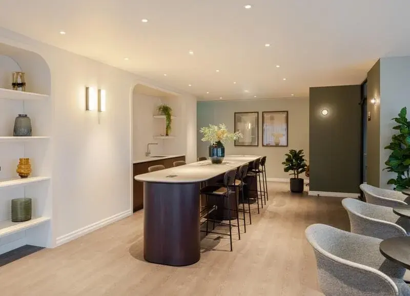 2 Bedroom Apartment for Sale West Ham London TwelveTrees Park — photo 17 of 22