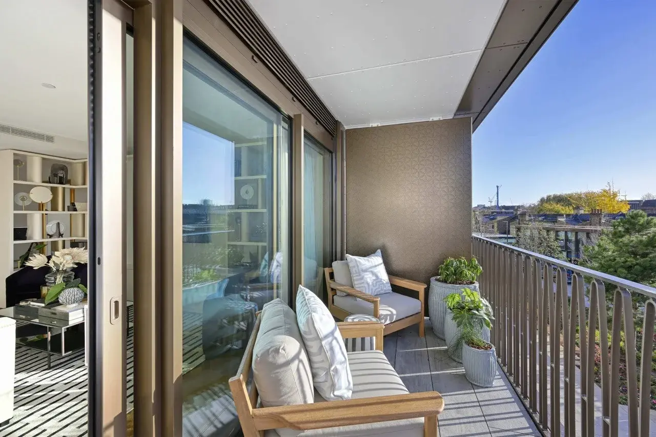 2 Bedroom Apartment for Sale Fulham London King's Road Park — photo 2